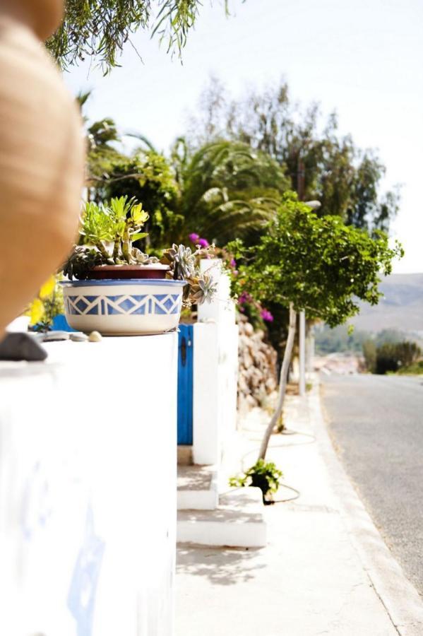 Holidays In Tarajalejo - Home Office With Sea View Екстериор снимка